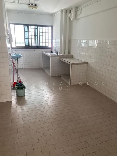 1 Teck Whye Avenue, 1 Teck Whye Avenue, 2 Bedrooms, 796 sqft, HDB Flat For Sale, by Soh Shuai Quan (SQ), 500241903 - Kitchen - PropertyGuru.com.sg