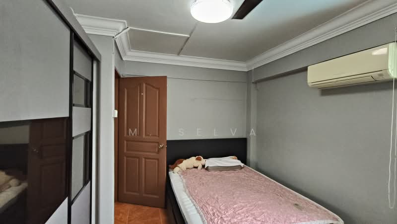 421 Ang Mo Kio Avenue 10, 421 Ang Mo Kio Avenue 10, Ang Mo Kio / Bishan / Thomson, 3 Bedrooms, 1,065 sqft, HDB Flat For Sale, by M. Selva, 500241914 - Bedroom - PropertyGuru.com.sg