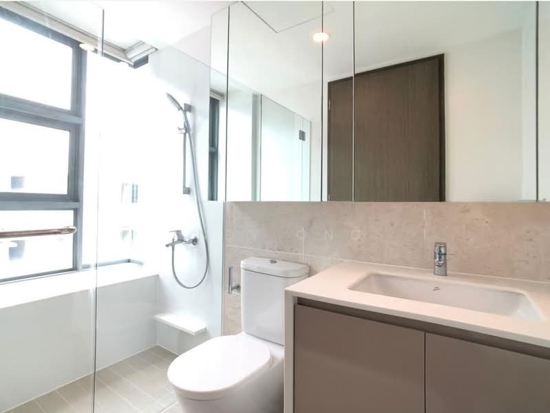 Hundred Trees, 95 West Coast Drive, 2 Bedrooms, 786 sqft, Condominium For Sale, by Andy Ong, 500241921 - Bathroom - PropertyGuru.com.sg