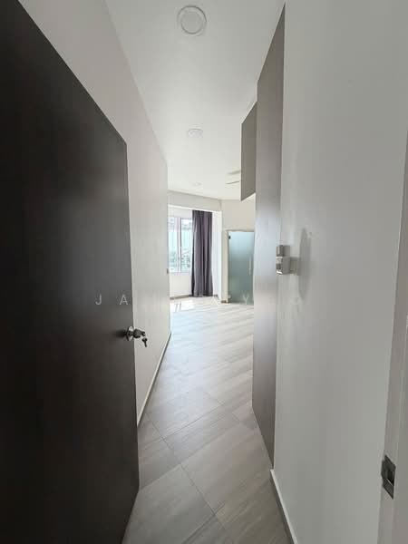 The Windsor, 3A Ontario Avenue, 3 Bedrooms, 1,346 sqft, Condominium For Rent, by James Yeo, 500241969 - Corridor - PropertyGuru.com.sg