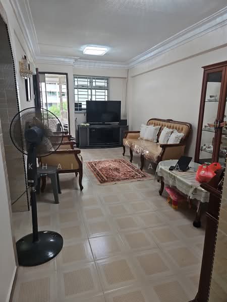105 Ang Mo Kio Avenue 4, 105 Ang Mo Kio Avenue 4, 2 Bedrooms, 796 sqft, HDB Flat For Sale, by Khairul Jalal, 500241976 - Living Room - PropertyGuru.com.sg