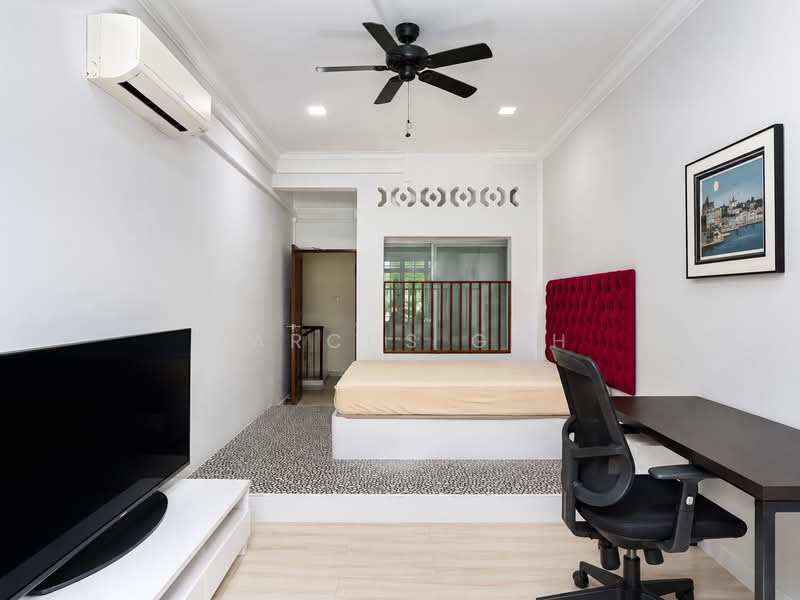 Kovan road, , 5 Bedrooms, 3,000 sqft, Terraced House For Sale, by Marcus Goh, 500241977 - Bedroom - PropertyGuru.com.sg