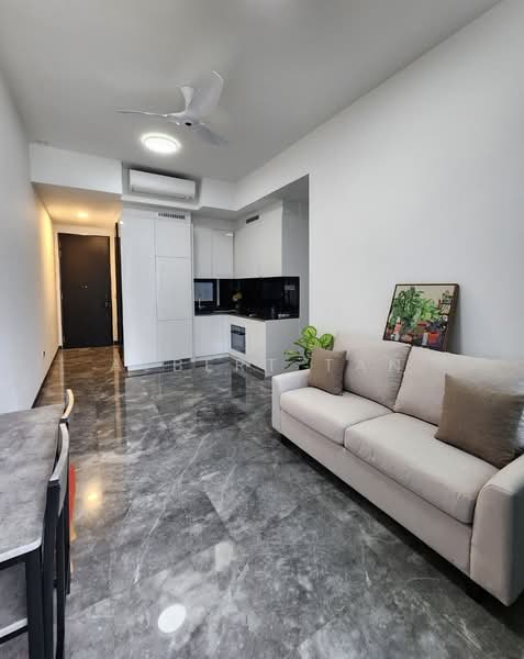 Midtown Bay, 120 Beach Road, 2 Bedrooms, 743 sqft, Condominium For Sale, by Albert Tan, 500241981 - PropertyGuru.com.sg