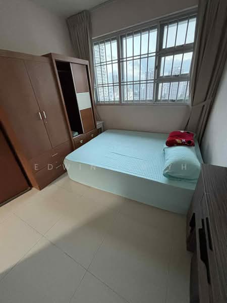 116B Jalan Tenteram, 116B Jalan Tenteram, 2 Bedrooms, 721 sqft, HDB Flat For Sale, by Edwin Lim YH, 500241985 - Bedroom - PropertyGuru.com.sg