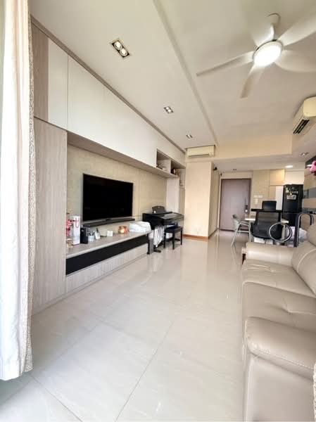 1 Canberra, 7 Canberra Drive, 3 Bedrooms, 947 sqft, Executive Condominium For Sale, by Kennie Yau, 500242014 - PropertyGuru.com.sg