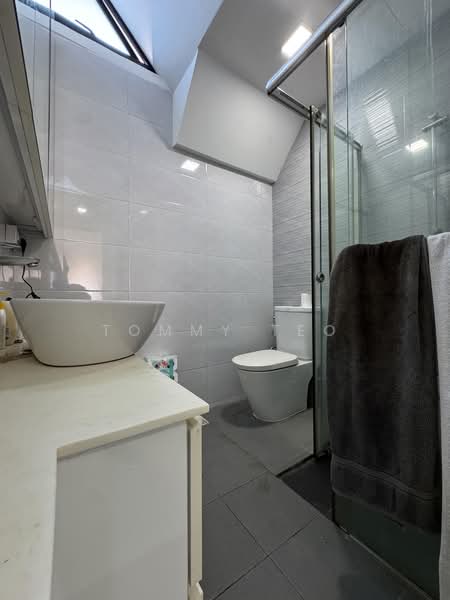 The Springfield, Chempaka Kuning Link, 4 Bedrooms, 2,400 sqft, Cluster House For Sale, by Tommy Teo, 500242027 - Bathroom - PropertyGuru.com.sg