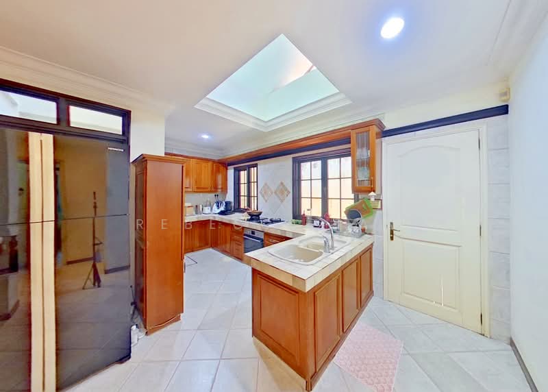 Seletar Hills Semi Detached, Jalan Jarak, 4 Bedrooms, 3,020 sqft, Semi-Detached House For Sale, by Rebecca Tan, 500242038 - Kitchen - PropertyGuru.com.sg