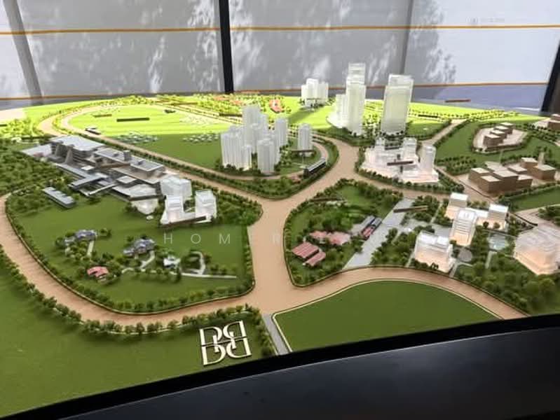 First Project in the Redevelopment of Turf City（达恩豪庭）, Dunearn Road, 4 Bedrooms, 1,378 sqft, Condominium For Sale, by Homer Lau, 500242051 - Exterior - PropertyGuru.com.sg