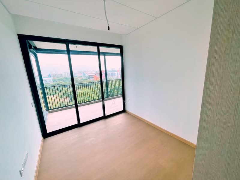 Treasure at Tampines, 41 Tampines Lane, 4 Bedrooms, 1,238 sqft, Condominium For Sale, by William Koh, 500242062 - Balcony - PropertyGuru.com.sg