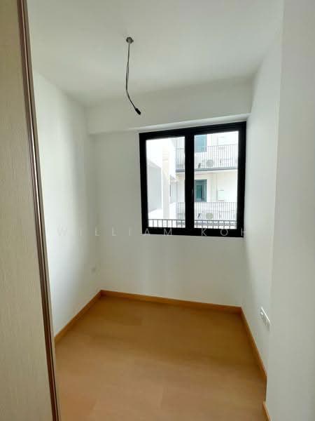 Treasure at Tampines, 41 Tampines Lane, 4 Bedrooms, 1,238 sqft, Condominium For Sale, by William Koh, 500242062 - Interior - PropertyGuru.com.sg