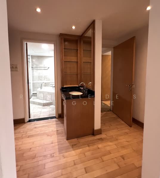 Grange 70, 70 Grange Road, 3 Bedrooms, 1,970 sqft, Condominium For Rent, by Rochelle De S Meegolle, 500242064 - Bathroom - PropertyGuru.com.sg
