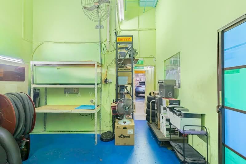 Paya Ubi Industrial Park, 51 Ubi Avenue 1, Eunos / Geylang / Paya Lebar, 4,778 sqft, Light Industrial (B1) For Sale, by Kayden Ong, 500242089 - Interior - CommercialGuru.com.sg