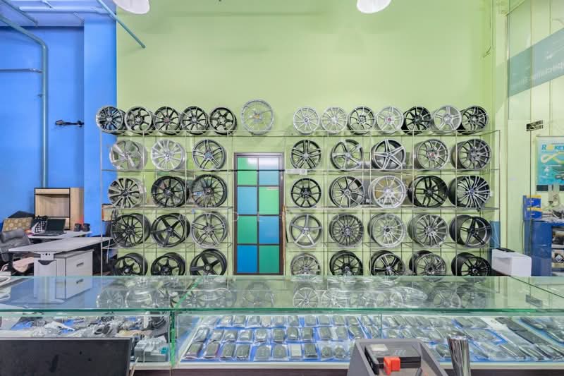 Paya Ubi Industrial Park, 51 Ubi Avenue 1, Eunos / Geylang / Paya Lebar, 4,778 sqft, Light Industrial (B1) For Sale, by Kayden Ong, 500242089 - CommercialGuru.com.sg