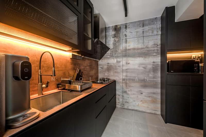 32 Margaret Drive, 32 Margaret Drive, 2 Bedrooms, 667 sqft, HDB Flat For Sale, by Nicole Chan, 500242090 - Kitchen - PropertyGuru.com.sg