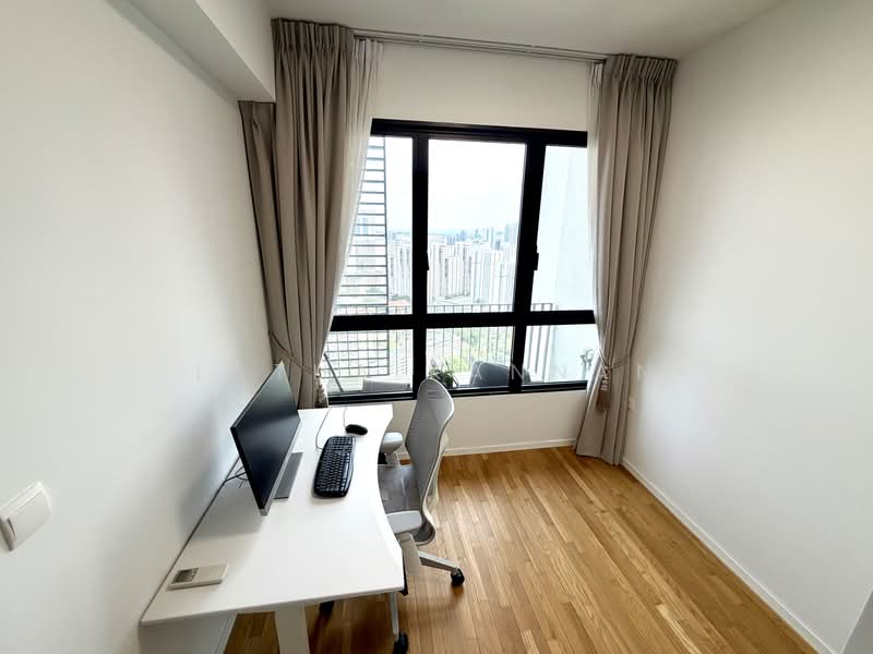 Avenue South Residence, 11 Silat Avenue, 2 Bedrooms, 657 sqft, Condominium For Sale, by Latha Kannan, 500242093 - Study - PropertyGuru.com.sg