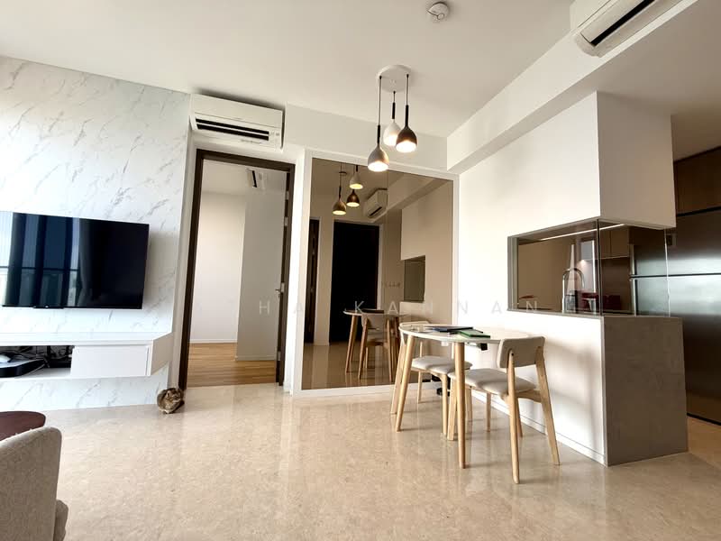 Avenue South Residence, 11 Silat Avenue, 2 Bedrooms, 657 sqft, Condominium For Sale, by Latha Kannan, 500242093 - Living Room - PropertyGuru.com.sg