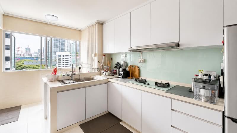 428 Clementi Avenue 3, 428 Clementi Avenue 3, Buona Vista / West Coast / Clementi New Town, 2 Bedrooms, 871 sqft, HDB Flat For Sale, by Sally Ang, 500242098 - Kitchen - PropertyGuru.com.sg