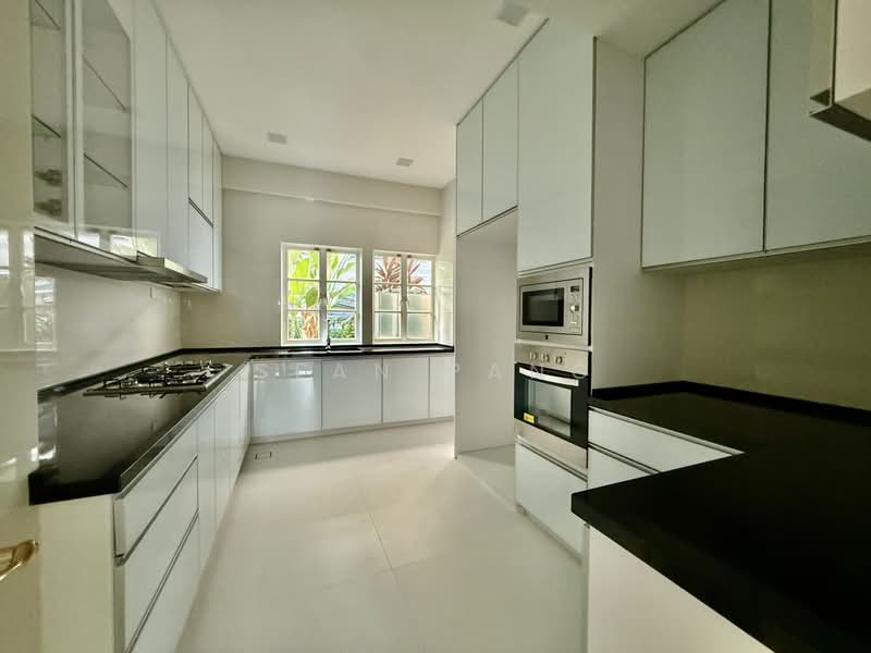 2 Storey Detached House @ Novena | Gentle Drive Vicinity, , 5 Bedrooms, 7,382 sqft, Detached House For Rent, by Sean Pang, 500242117 - Kitchen - PropertyGuru.com.sg