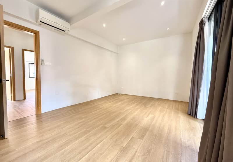 Rare End Corner Semi-D | Beautifully Renovated | 2 Storey + Loft | Charlton Park, Charlton Park, Hougang / Punggol / Sengkang, 6 Bedrooms, 3,000 sqft, Semi-Detached House For Sale, by Derrick Liau, 500242125 - Interior - PropertyGuru.com.sg