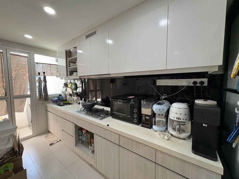 1 Canberra, 7 Canberra Drive, 3 Bedrooms, 1,066 sqft, Executive Condominium For Sale, by CK Gan, 500242141 - Kitchen - PropertyGuru.com.sg