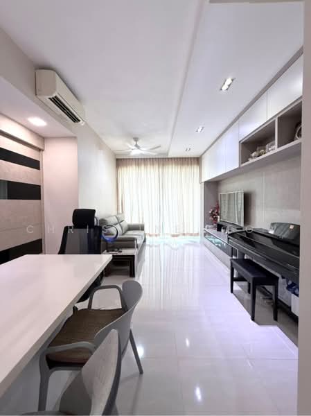 1 Canberra, 7 Canberra Drive, 3 Bedrooms, 947 sqft, Executive Condominium For Sale, by Christine Seow, 500242148 - PropertyGuru.com.sg