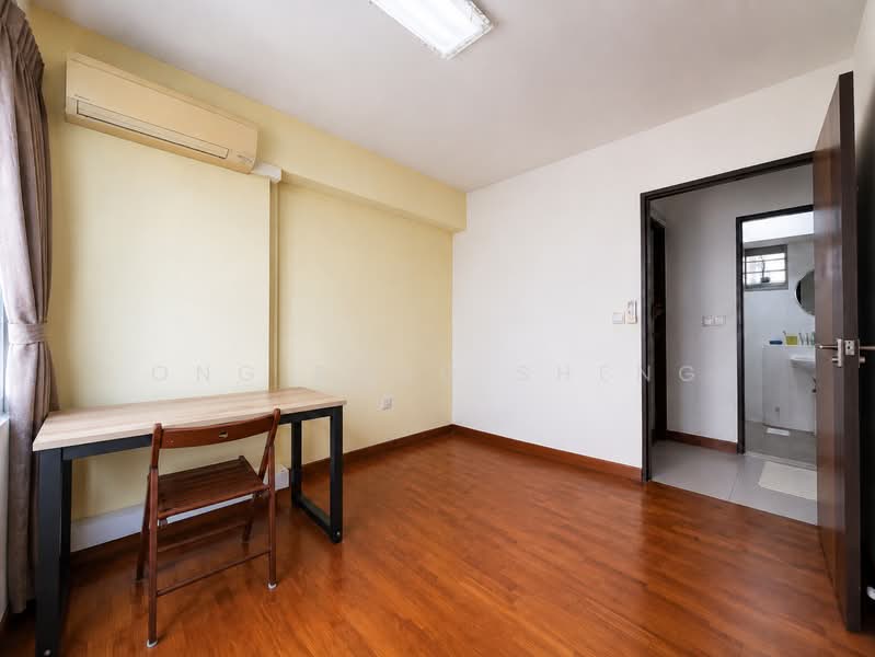 273A Punggol Place, 273A Punggol Place, 3 Bedrooms, 1,001 sqft, HDB Flat For Sale, by Ong Rong Sheng, 500242163 - Common Bedroom 2 - PropertyGuru.com.sg