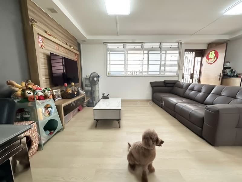 650 Hougang Avenue 8, 650 Hougang Avenue 8, Hougang / Punggol / Sengkang, 3 Bedrooms, 906 sqft, HDB Flat For Sale, by Wendy Soh, 500242164 - Living Room - PropertyGuru.com.sg