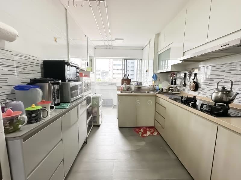650 Hougang Avenue 8, 650 Hougang Avenue 8, Hougang / Punggol / Sengkang, 3 Bedrooms, 906 sqft, HDB Flat For Sale, by Wendy Soh, 500242164 - Kitchen - PropertyGuru.com.sg