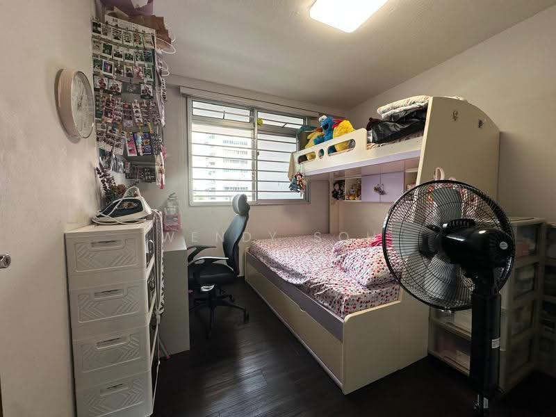 650 Hougang Avenue 8, 650 Hougang Avenue 8, Hougang / Punggol / Sengkang, 3 Bedrooms, 906 sqft, HDB Flat For Sale, by Wendy Soh, 500242164 - Bedroom - PropertyGuru.com.sg