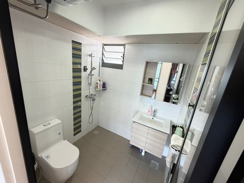679A Punggol Drive, 679A Punggol Drive, 4 Bedrooms, 1,216 sqft, HDB Flat For Sale, by Jasper Koh, 500242176 - PropertyGuru.com.sg