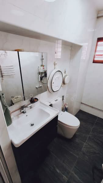 485B Choa Chu Kang Avenue 5, 485B Choa Chu Kang Avenue 5, Dairy Farm / Bukit Panjang / Choa Chu Kang, 3 Bedrooms, 1,313 sqft, HDB Flat For Sale, by Jose Loh Zhenhao, 500242183 - Bathroom - PropertyGuru.com.sg