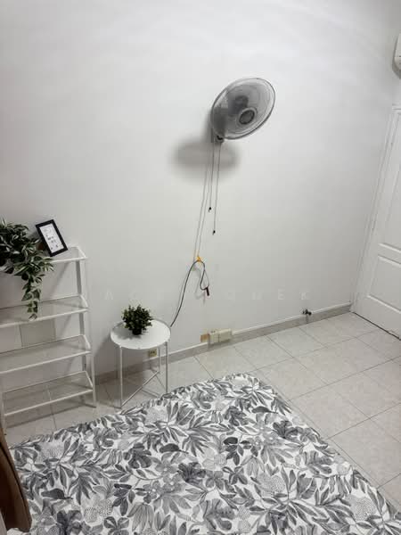 The Baycourt, 461A Upper East Coast Road, Room Rental, 1,200 sqft, Condominium For Rent, by Jacky Quek, 500242194 - Bedroom - PropertyGuru.com.sg
