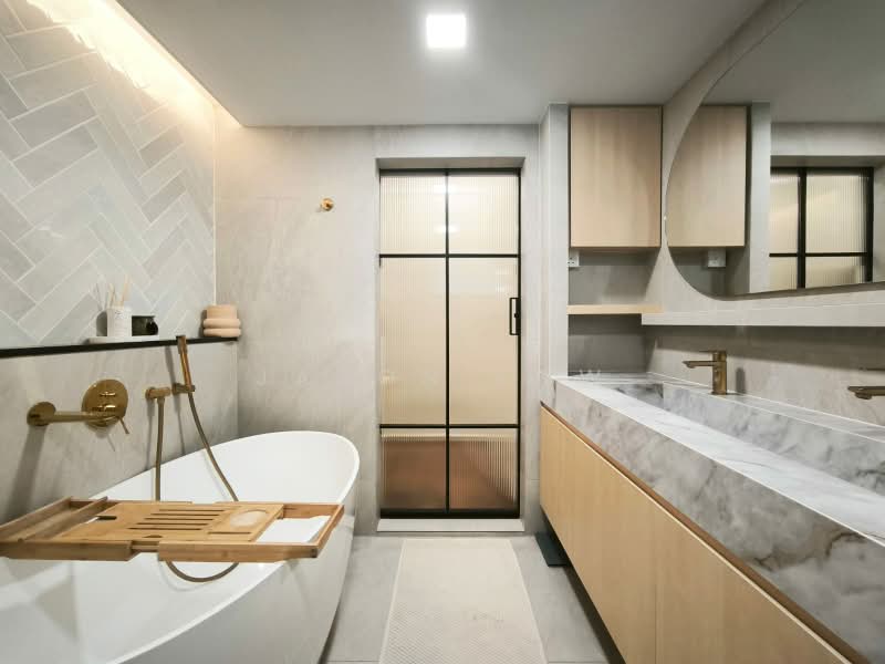 Opera estate, , 5 Bedrooms, 4,500 sqft, Terraced House For Sale, by Jason Low, 500242199 - Bathroom - PropertyGuru.com.sg
