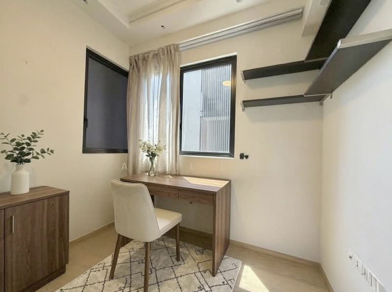 Amber 45, 45 Amber Road, 3 Bedrooms, 1,346 sqft, Condominium For Rent, by April Liu, 500242202 - Common room with own bathroom - PropertyGuru.com.sg