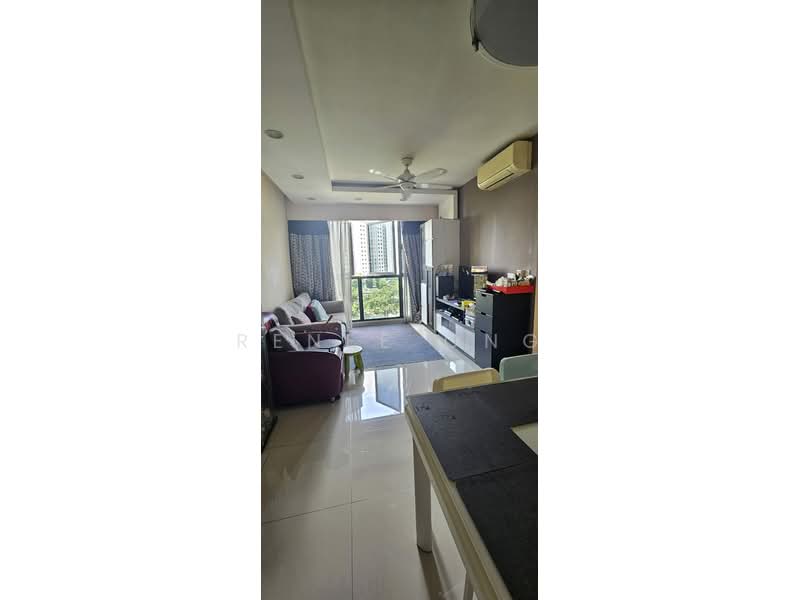 Prive, 37 Punggol Field, 2 Bedrooms, 829 sqft, Condominium For Sale, by Renee Ong, 500242220 - Living Room - PropertyGuru.com.sg