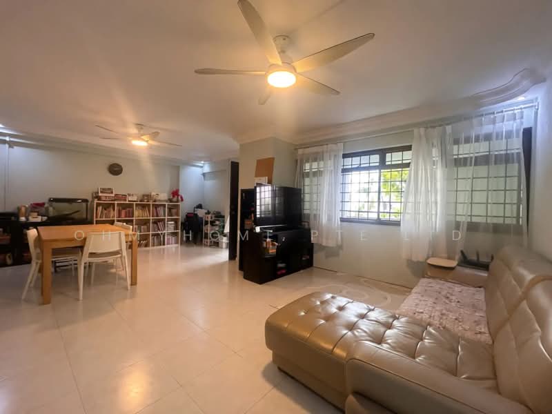 519 Jelapang Road, 519 Jelapang Road, Dairy Farm / Bukit Panjang / Choa Chu Kang, 3 Bedrooms, 1,098 sqft, HDB Flat For Sale, by KEE PENG HAR, 500242222 - Living Room - PropertyGuru.com.sg