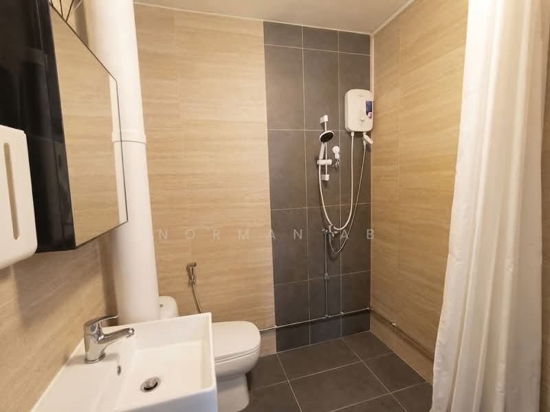 549 Jurong West Street 42, 549 Jurong West Street 42, Boon Lay / Jurong / Tuas, 4 Bedrooms, 1,593 sqft, HDB Flat For Sale, by Norman AB, 500242241 - Bathroom - PropertyGuru.com.sg