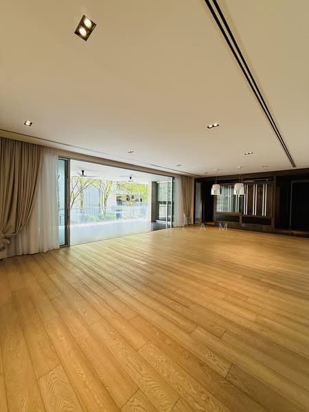 Nassim Park Residences, 17 Nassim Road, 4 Bedrooms, 3,466 sqft, Condominium For Sale, by Robin Lam, 500242245 - Living Room - PropertyGuru.com.sg