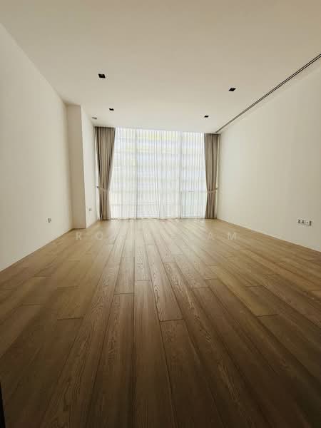 Nassim Park Residences, 17 Nassim Road, 4 Bedrooms, 3,466 sqft, Condominium For Sale, by Robin Lam, 500242245 - Interior - PropertyGuru.com.sg