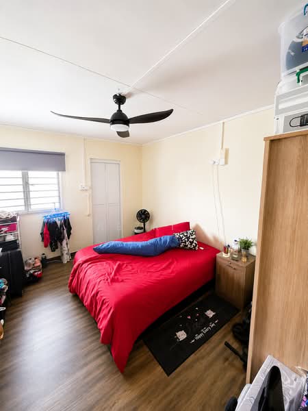146 Woodlands Street 13, 146 Woodlands Street 13, 3 Bedrooms, 1,001 sqft, HDB Flat For Sale, by Aszri ., 500242248 - Bedroom - PropertyGuru.com.sg