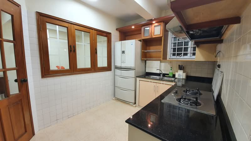 Laguna Park, 5000G Marine Parade Road, 3 Bedrooms, 1,615 sqft, Apartment For Sale, by Carol Phui, 500242252 - Kitchen - PropertyGuru.com.sg