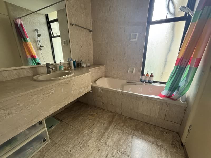 Sommerville Park, 99 Farrer Drive, 3 Bedrooms, 1,900 sqft, Condominium For Rent, by Steven Wang, 500242258 - Bathroom - PropertyGuru.com.sg