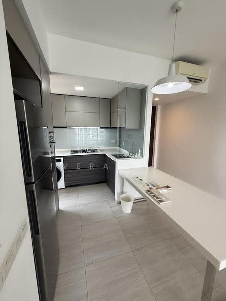 D'Nest, 131 Pasir Ris Grove, 3 Bedrooms, 969 sqft, Condominium For Rent, by Vera Liu, 500242262 - Kitchen - PropertyGuru.com.sg