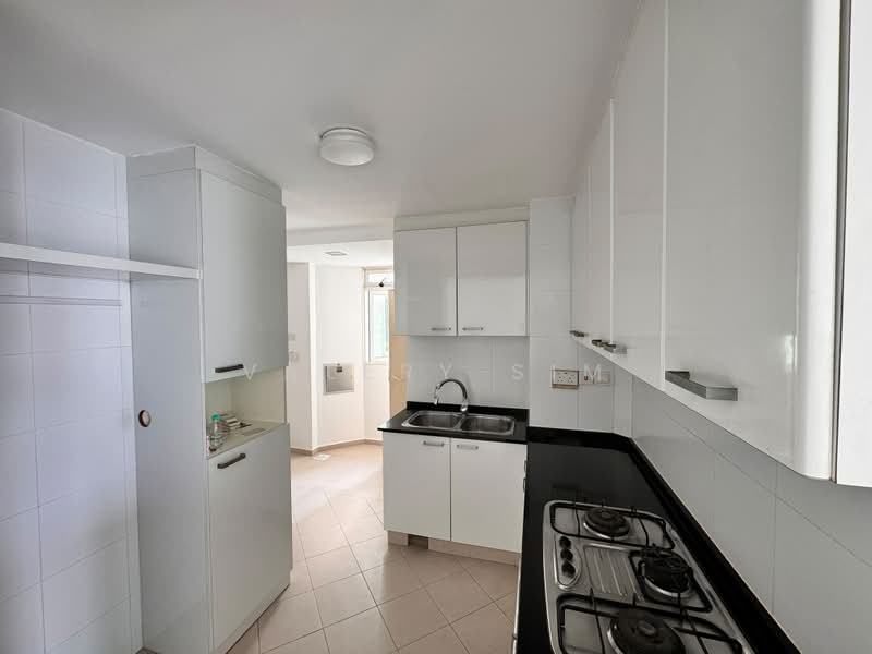Meraprime, 301 Jalan Bukit Ho Swee, 3 Bedrooms, 1,173 sqft, Condominium For Sale, by Valery Sim, 500242266 - Kitchen - PropertyGuru.com.sg