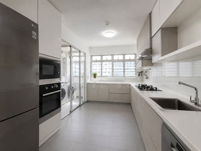 36 Jalan Rumah Tinggi, 36 Jalan Rumah Tinggi, Alexandra / Commonwealth, 3 Bedrooms, 1,291 sqft, HDB Flat For Sale, by Rachel Goh, 500242270 - Kitchen - PropertyGuru.com.sg