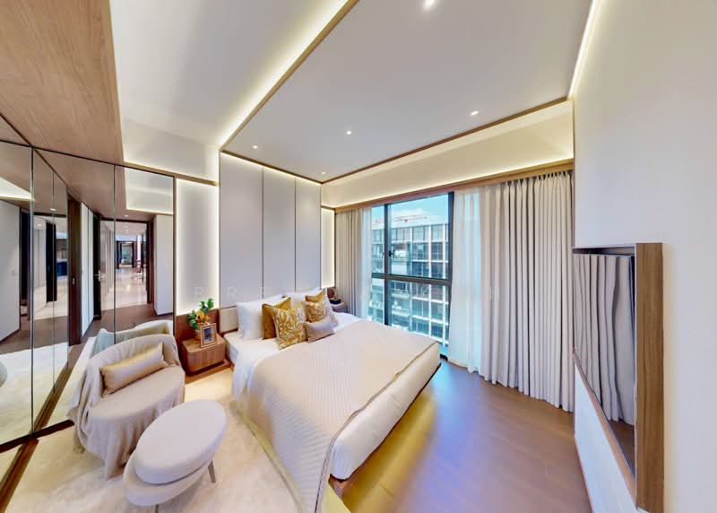 Fire Sale!! D15 Brand New Single Floor 5 Bedder PH, Don't Miss!!, , 5 Bedrooms, 2,691 sqft, Condominium For Sale, by Brenda Koh, 500242273 - Bedroom - PropertyGuru.com.sg