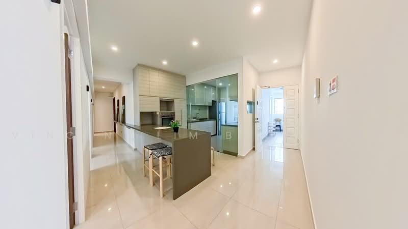 Ridgewood Condominium, 15 Mount Sinai Rise, Room Rental, 100 sqft, Condominium For Rent, by Vincent Lim Boon Seng, 500242275 - Living Hall - PropertyGuru.com.sg