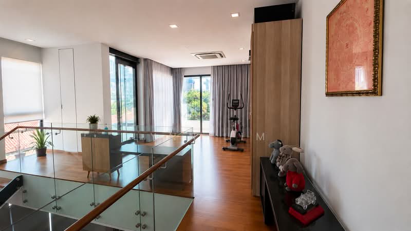 Mount Sinai/ Holland Grove, Mount Sinai/ Holland Grove, 5 Bedrooms, 7,500 sqft, Semi-Detached House For Sale, by Lynn Lim, 500242278 - PropertyGuru.com.sg