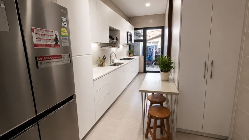 Mount Sinai/ Holland Grove, Mount Sinai/ Holland Grove, 5 Bedrooms, 7,500 sqft, Semi-Detached House For Sale, by Lynn Lim, 500242278 - PropertyGuru.com.sg