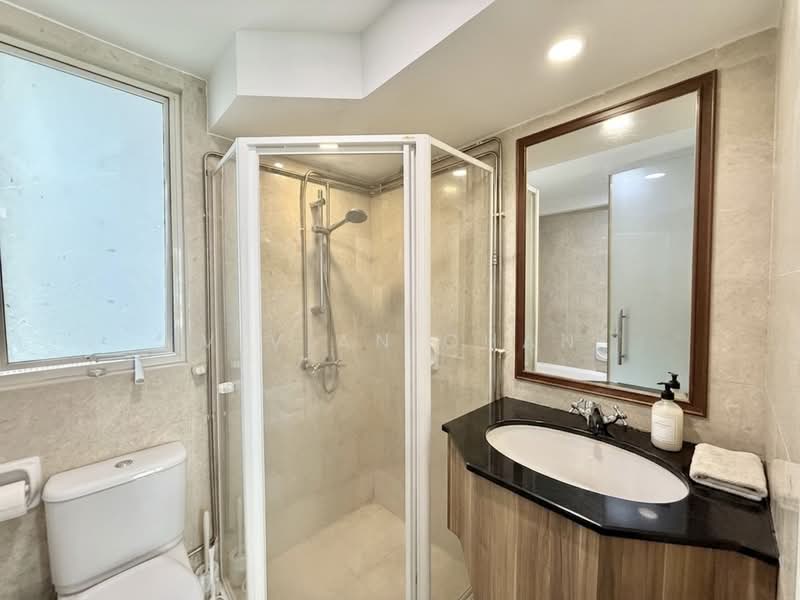 Burlington Square, 175 Bencoolen Street, 2 Bedrooms, 840 sqft, Apartment For Sale, by VIVIAN Chan, 500242290 - PropertyGuru.com.sg